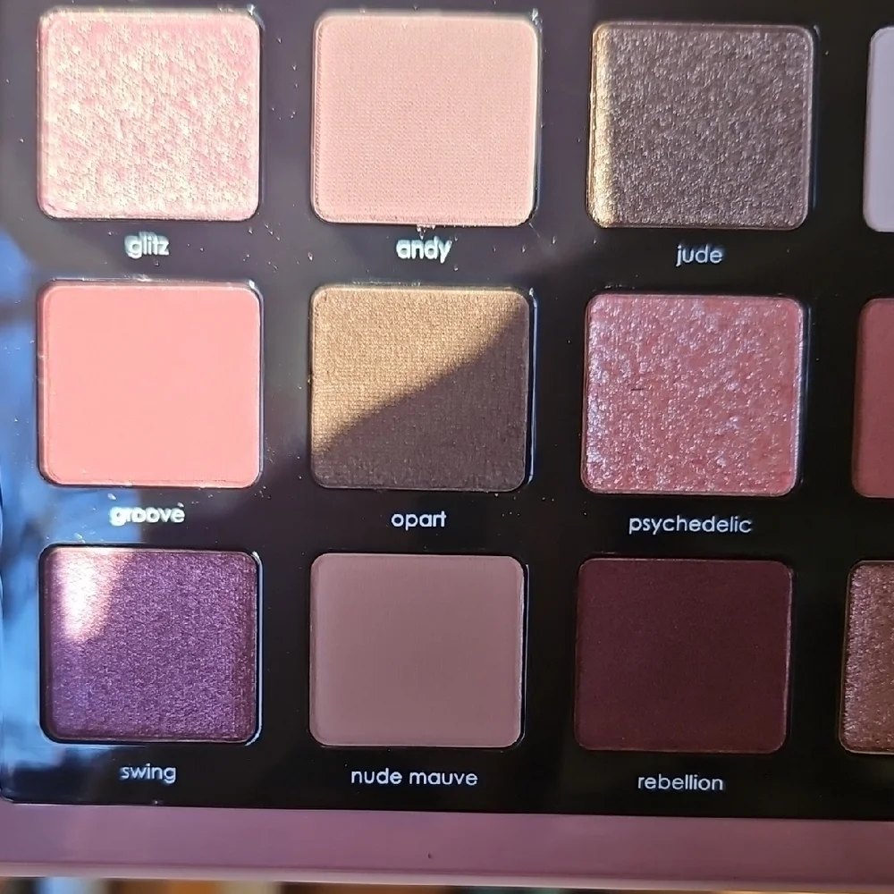 Natasha Denona Retro Palette - Pink, Brown, Gold Hues